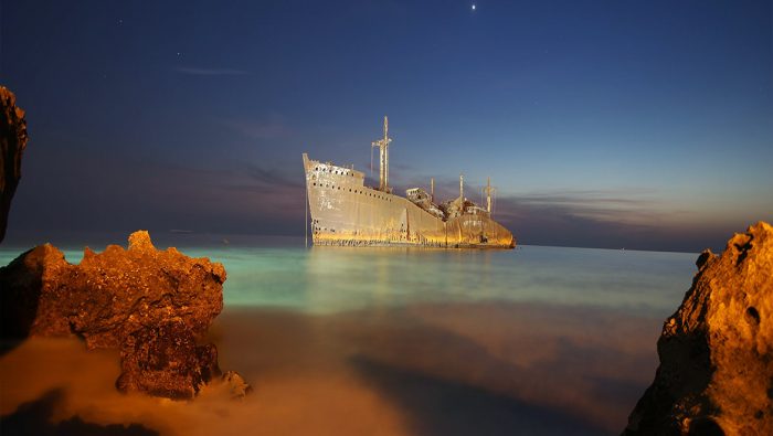 کشتی یونانی جزیره کیش