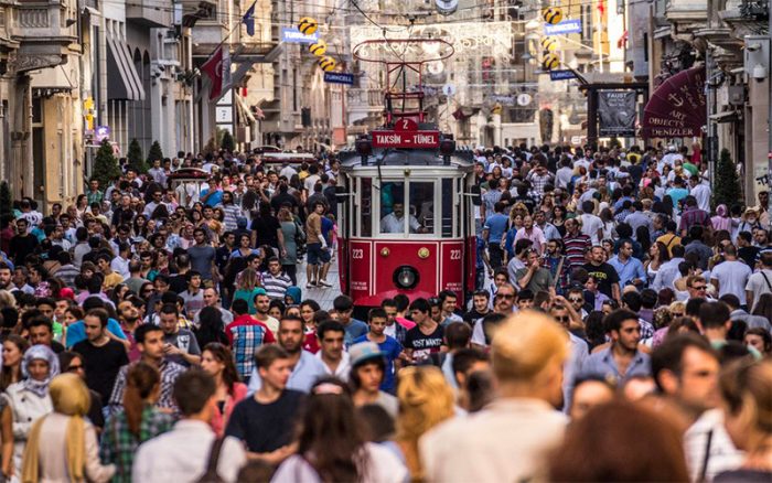 پکیج راهنمای گردشگری صوتی شهر و جاذبه‌ های استانبول